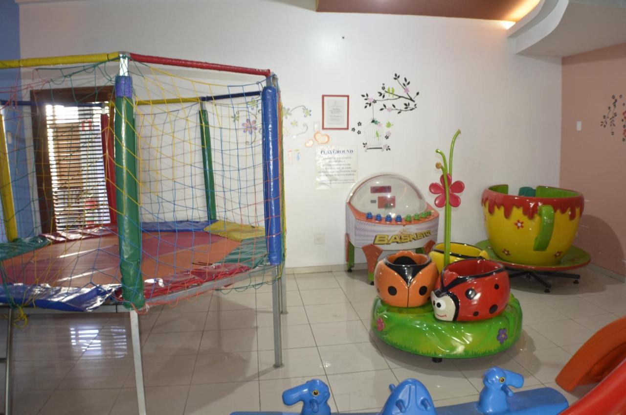 Constantino Hotel E Eventos Juiz de Fora Exterior photo A children's play area in a shopping mall