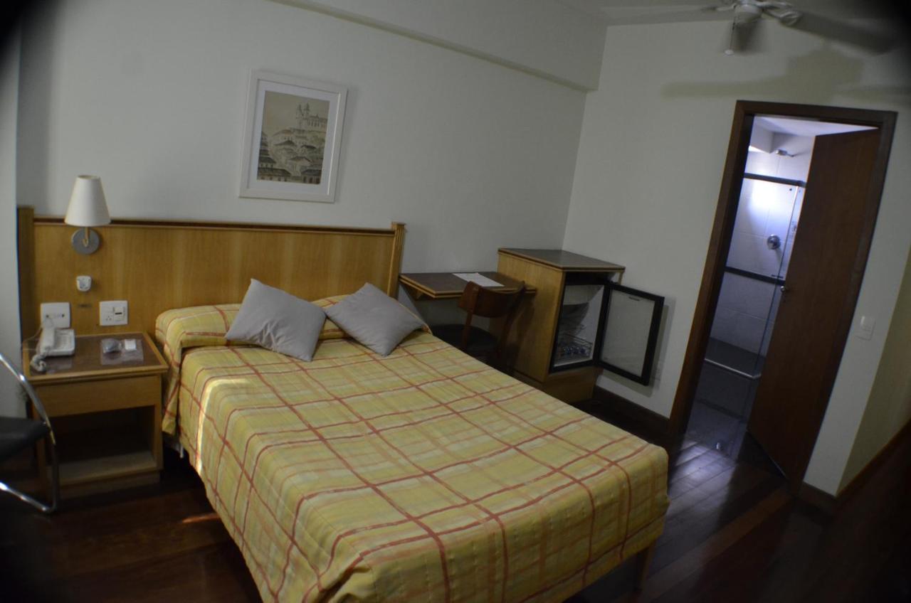 Constantino Hotel E Eventos Juiz de Fora Exterior photo A room at the hotel